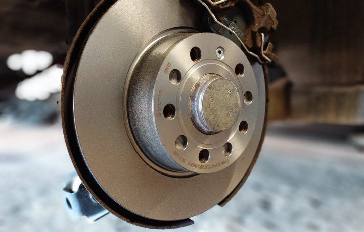 Audi A3 (2017): Rear Brake Overhaul and Tyre Change, photo 4